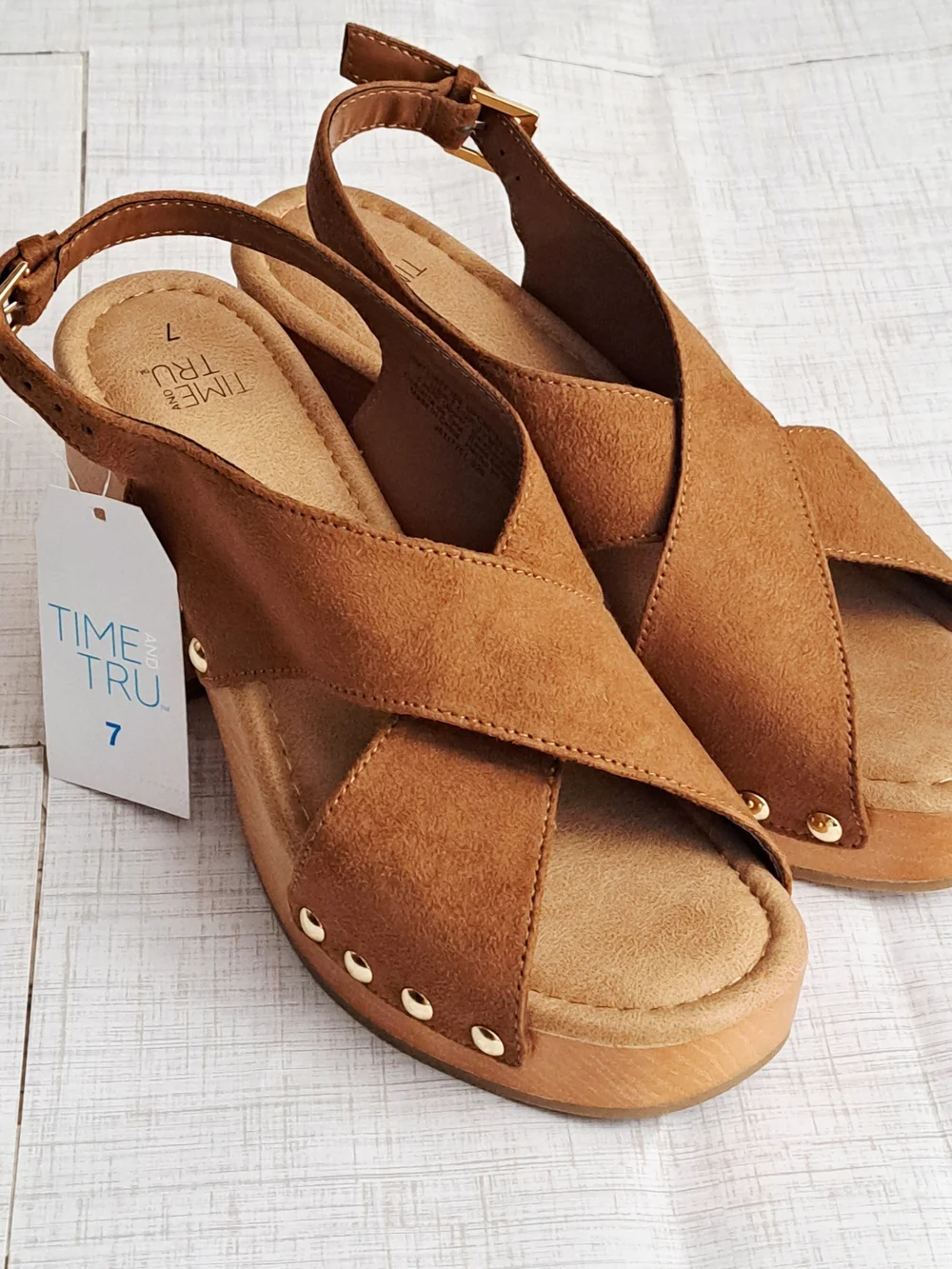 TIME AND TRU Brown Suede Crisscross Block Heels Platform Sandals Shoes